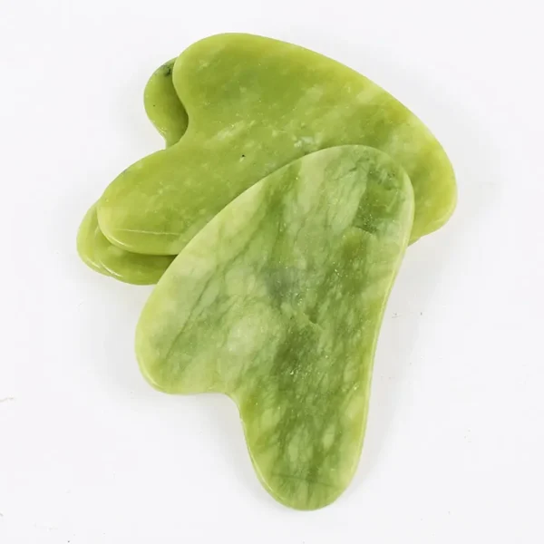 ⁦أداة تدليك الوجه حجر اليشم الطبيعي – Gua Sha لتجديد ونضارة البشرة⁩ - الصورة ⁦7⁩